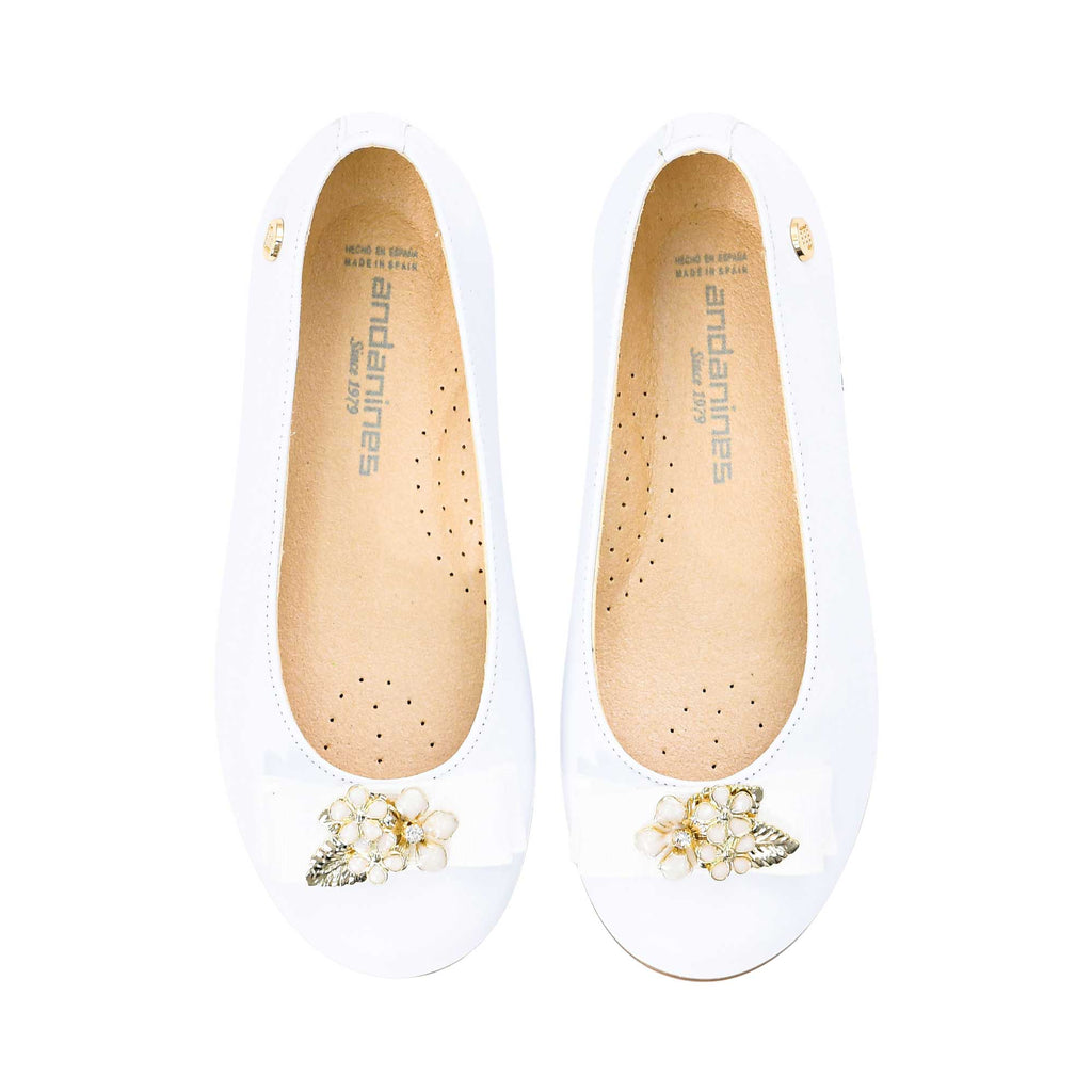 Andanines Kids Girl's White Ballerina