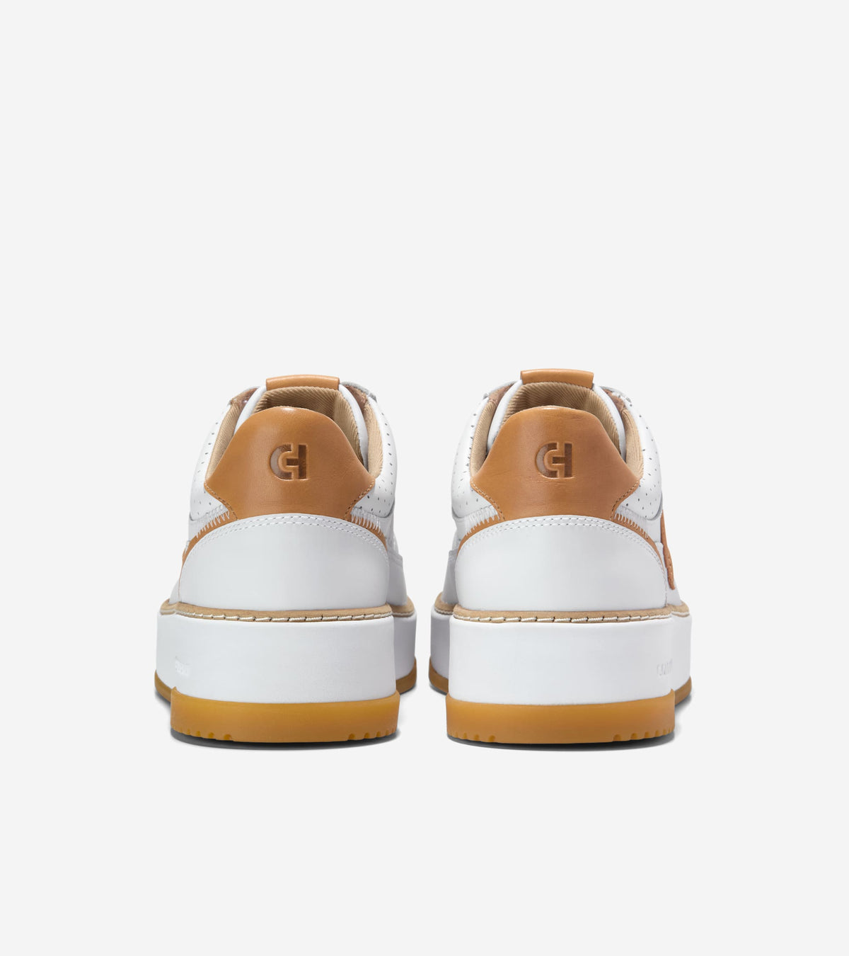 W33199:WHITE PERF LEATHER/BISCUIT/WHITE