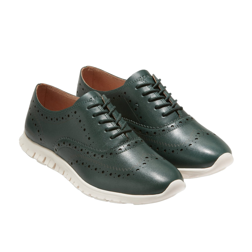 حذاء أكسفورد وينج تيب ZERØGRAND للنساء من Cole Haan
