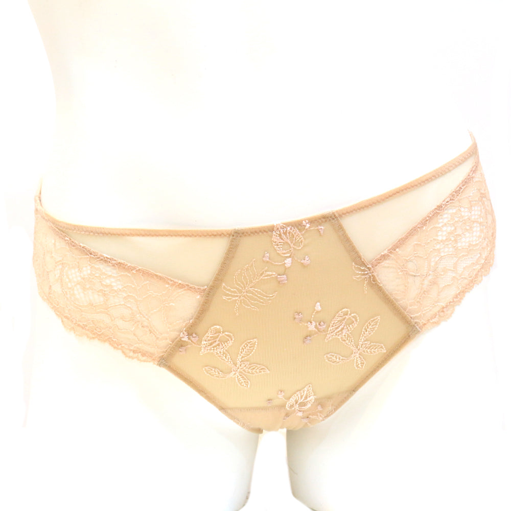 Lise Charmel Brief Nude Citadine