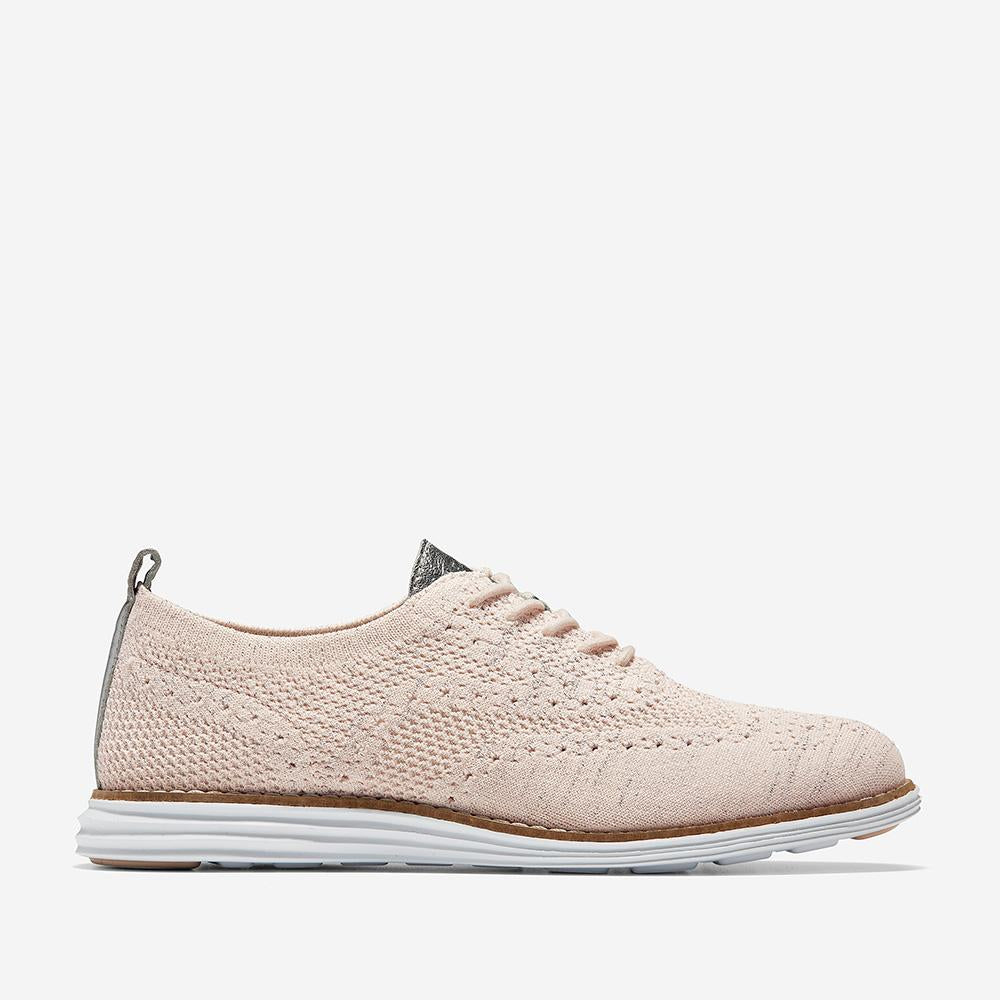 Cole Haan OriginalGrand Stitchlite Wingtip Oxford Peach Blush/ Argento Metallic